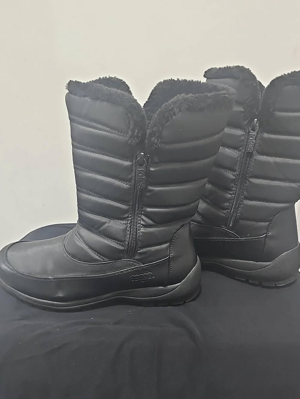 Totes Women's Black Insulated Winter Boots